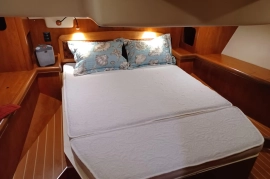 2011, Hunter, 45 Deck Salon