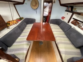 1983, Beneteau, First 35