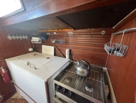 1982, Custom, 44