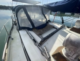 1982, Custom, 44
