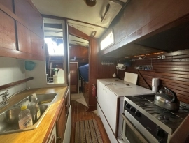 1982, Custom, 44