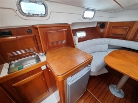 2002, Beneteau, Ombrine 800