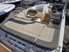 2020, Bayliner, VR6