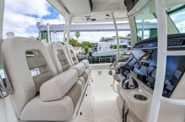 2018, Boston Whaler, 350 Outrage