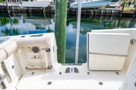 2018, Boston Whaler, 350 Outrage