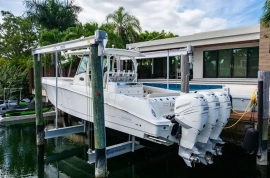 2018, Boston Whaler, 350 Outrage