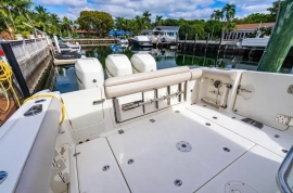 2018, Boston Whaler, 350 Outrage