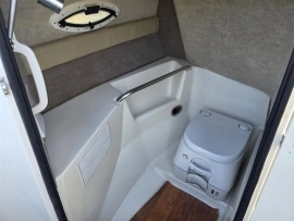 2015, Stingray, 215 LR