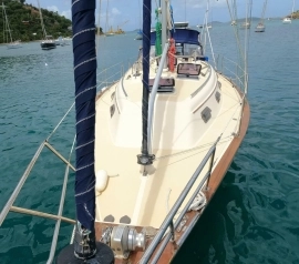 2001, Island Packet, IP380