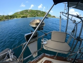 2001, Island Packet, IP380