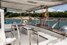 2001, Outremer, 45