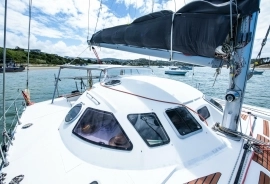 2001, Outremer, 45