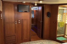 1989, Jefferson, 65 Motor Yacht