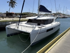 2019, Robertson and Caine, Leopard
