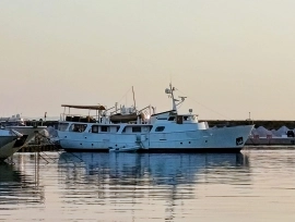 1963, Fairline, 82