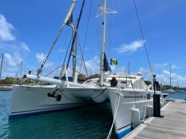 2005, Catana,  582