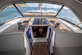 2018, Dufour, DUFOUR 520