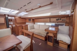 2018, Dufour, DUFOUR 520