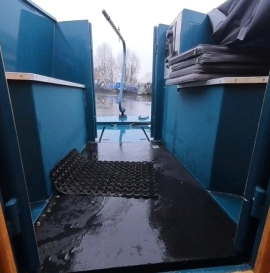 2004, Aqualine, 57ft Semi Traditional Aqualine Manhattan