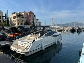 2023, Fairline, F33