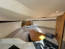 2023, Fairline, F33