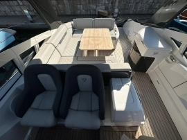 2023, Fairline, F33