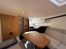2023, Fairline, F33