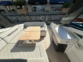 2023, Fairline, F33