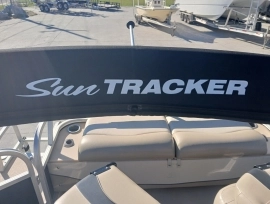 2013, Sun Tracker, 22 DLX Fishing Barge