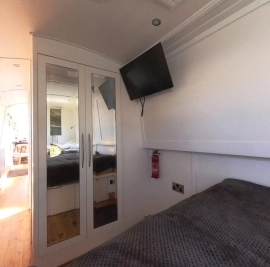 2016, Aintree, 68ft Semi Traditional
