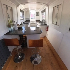 2016, Aintree, 68ft Semi Traditional