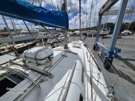 2005, Beneteau, OCEANIS 373