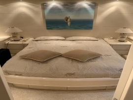 1999, Leopard Yachts, LEOPARD 24 m FLY