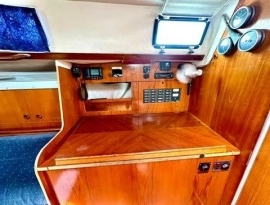 1992, Beneteau, Moorings 38