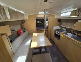2018, Beneteau, 38.1
