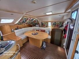 2011, Alliaura Marine, Privilege 495