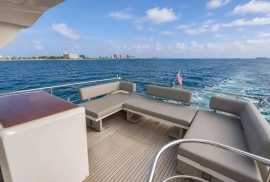 2016, Azimut, 50