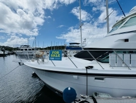 1994, Hatteras, Cockpit