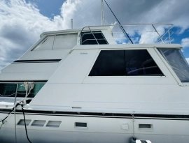 1994, Hatteras, Cockpit
