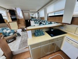 1994, Hatteras, Cockpit