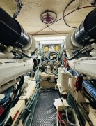 1994, Hatteras, Cockpit