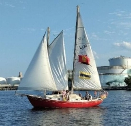 1990, Ted Brewer, Lazy Jack 32 Schooner