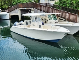 2020, Cobia Boats, 280 CC