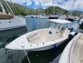 2020, Cobia Boats, 280 CC