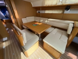 2010, Jeanneau, 44I