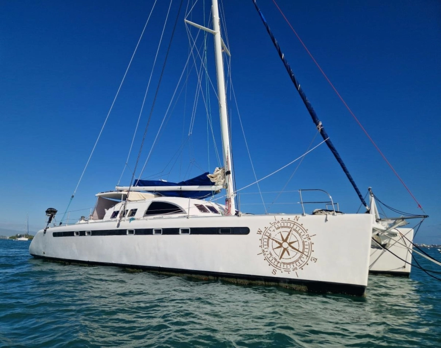 1992, Fountaine Pajot, Marquises 56