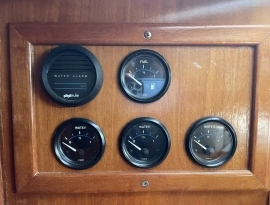 1989, 49