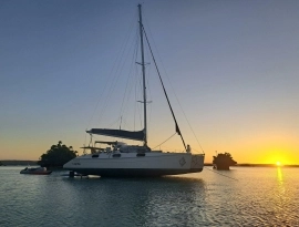 2001, Outremer, 45