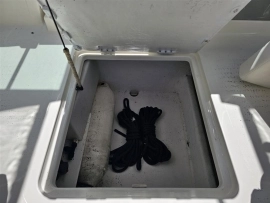 2011, Bayliner, 802