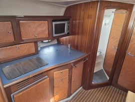 2001, Bavaria, 330 Sport